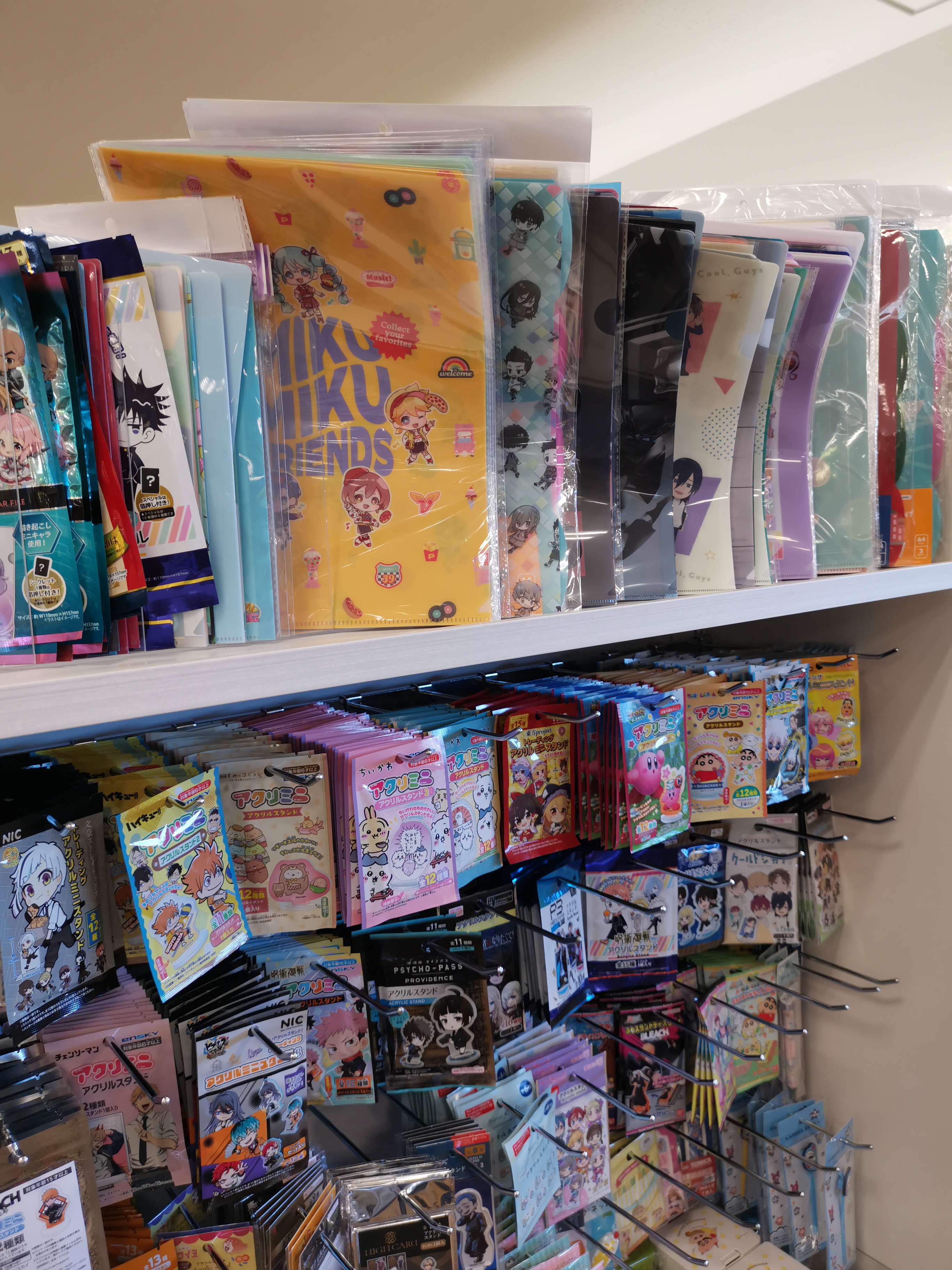 日本百元店卡通动漫产品