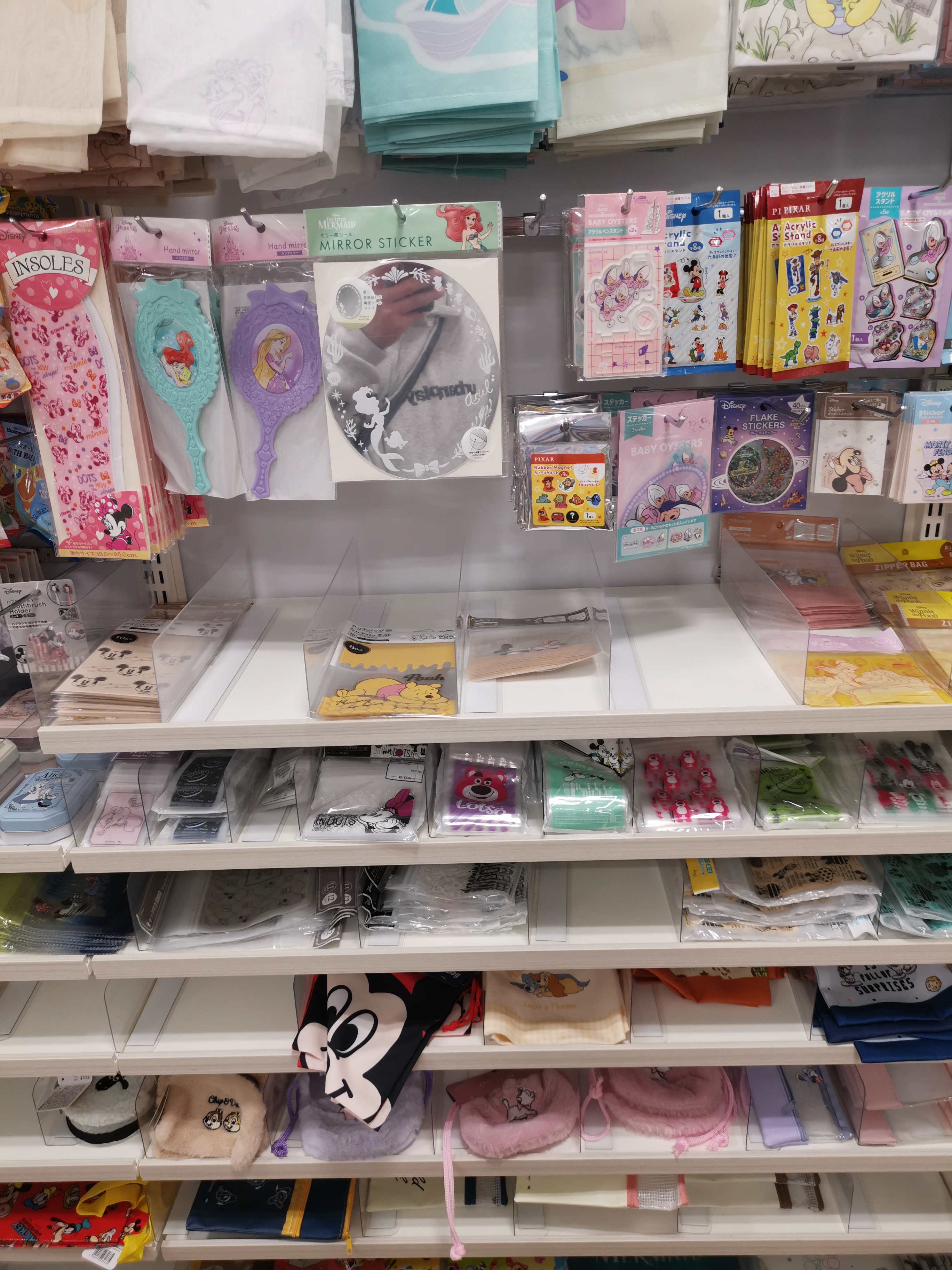 日本百元店卡通动漫产品